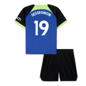 Tottenham Hotspur Ryan Sessegnon #19 babykläder Bortatröja barn 2022-23 Korta ärmar (+ Korta byxor)